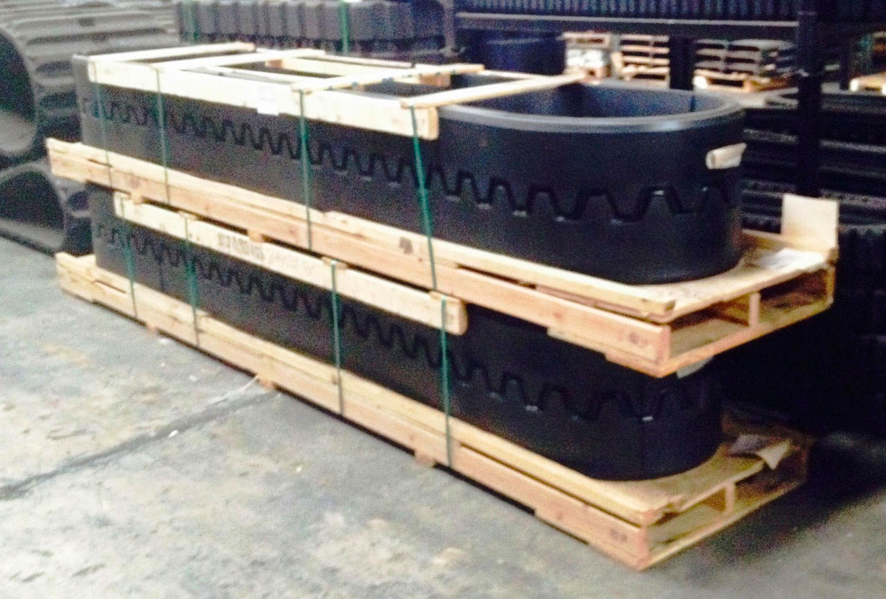 Cat Rubber Tracks for AP 1055 Paver - American Heavy Parts
